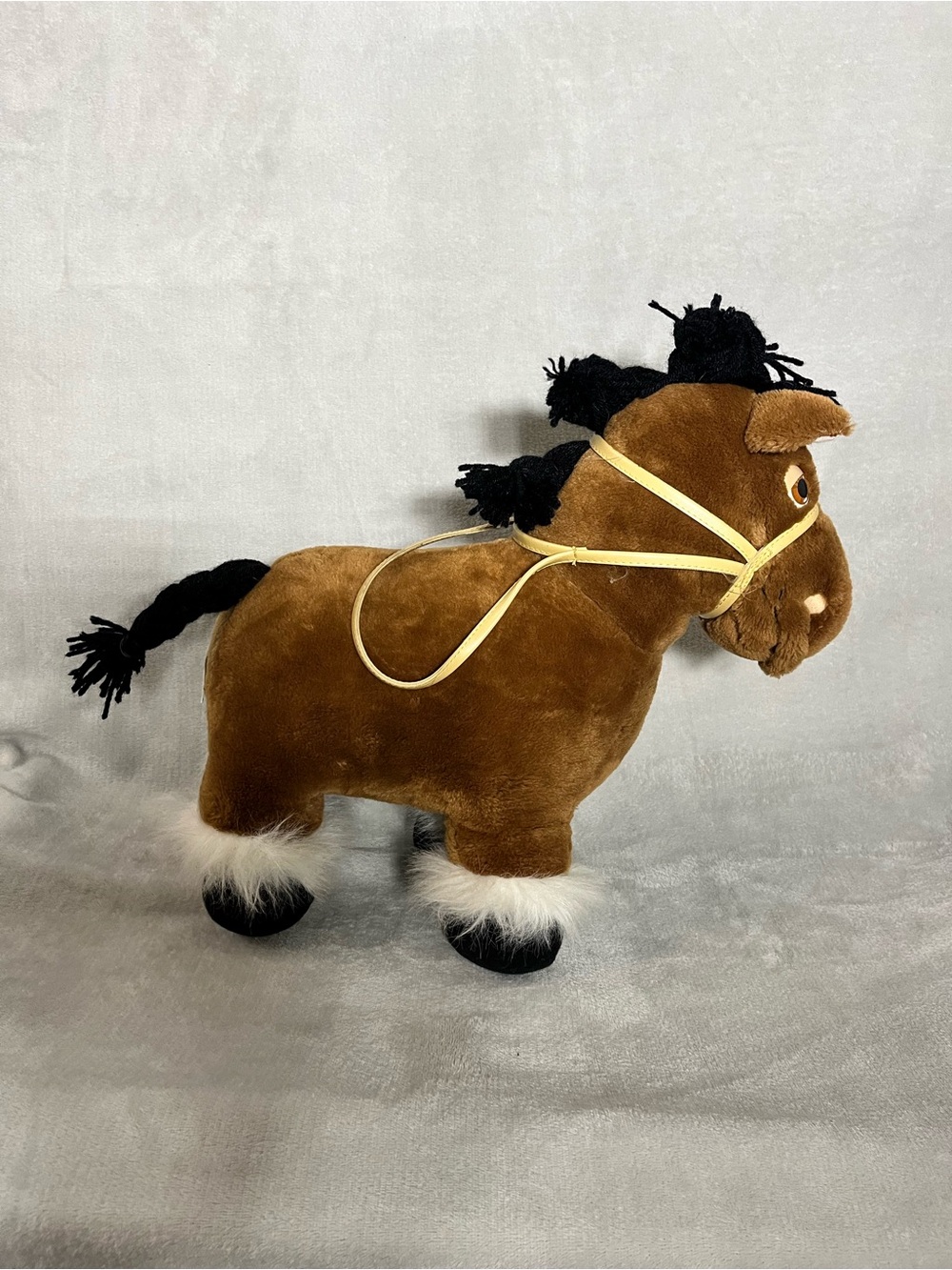 Vintage 1984 cabbage, patch kids plush show pony.